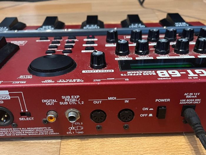 Boss GT-6B Bass Effects Processor