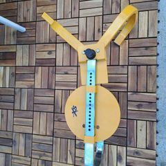 car wheel  clamp