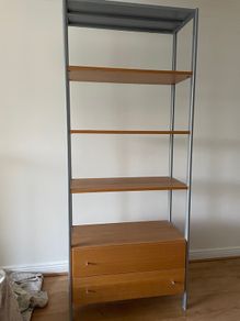 Shelves / Shelving unit