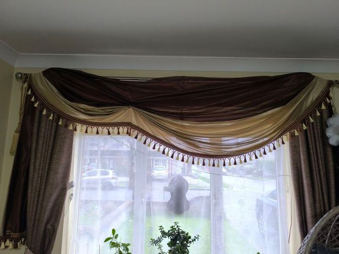 curtain drape