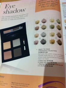 Vie Ready to Wear Eyeshadow Collection