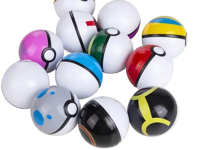 12Pcs Pokemon Figure Pokeball Toys Pikachu Charmander Anime Figure Kawaii Doll Poke Ball Collect Accessories Kids Birthday Gifts