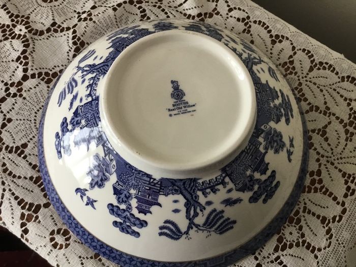 Vintage Royal Doulton Booths Real Old Willow  pattern bowl