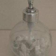 Liquid Soap Dispenser With Shells