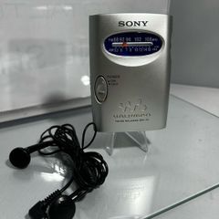Sony Walkman SRF-59 classic AM/FM analogue personal radio 2001