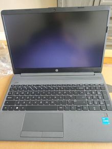 hp 250 i5 12th 16 GB ram