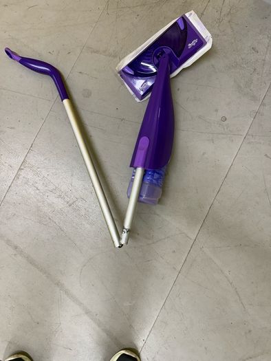 Cleaning mop