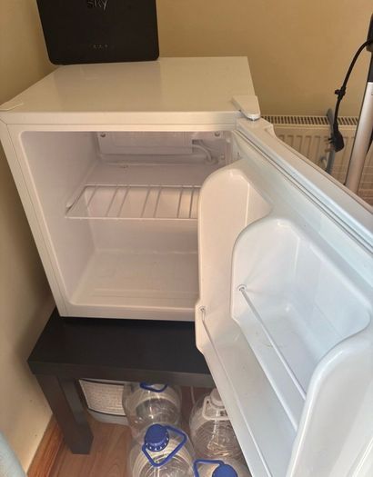 Belling Mini Fridge