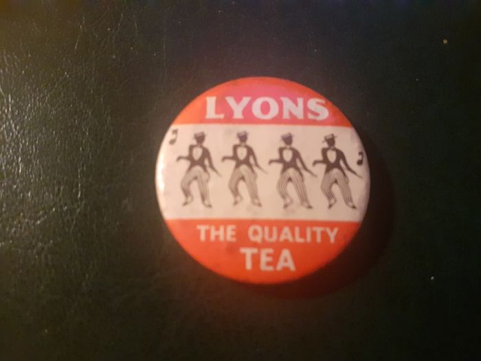 old  lyons tea  pin