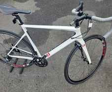 Intuition 13 Carbon Road Bike    Like New
