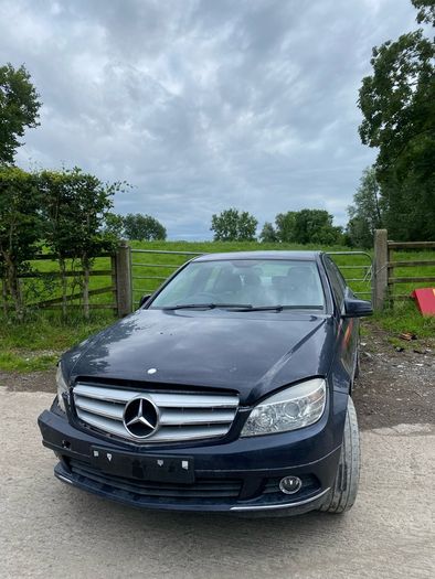 2012 Mercedes C250 C200 Breaking For Parts