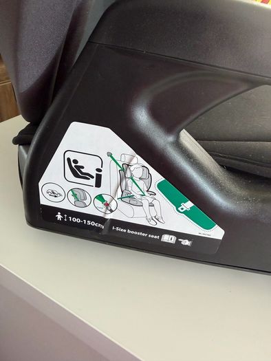 Graco R-129 i-size booster seat