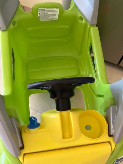 Step 2 Easy Turn Coupe (kids green car)