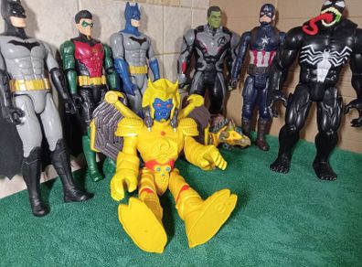 Action Figures  X 9