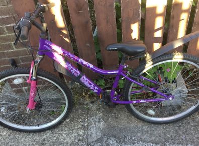 Girls bike