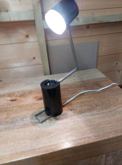 Lloyds foldable desk lamp