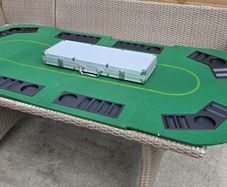 Table Top Poker Table and Chips