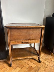 Oak side table / Sewing trolley.