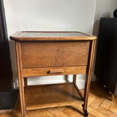 Oak side table / Sewing trolley.