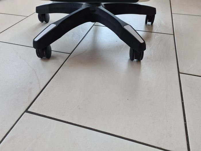 gaming chair