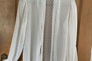 Pretty cream blouse size xl