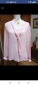 Ladies pale pink blouse, New with tags.