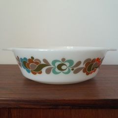 Vintage JAJ Pyrex Dish