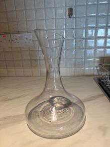 wine decanter