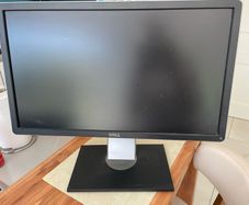 Dell monitors x2