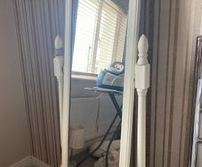 Stand up mirror
