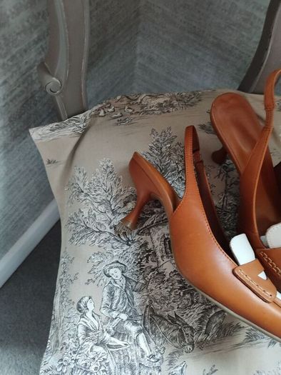Ladies Shoes size 6.5