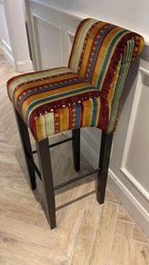 bar stool