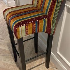 bar stool