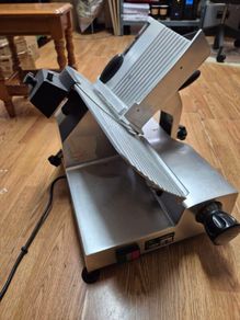 Meat Slicer (Commercial)