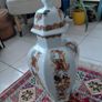 Antique porcelain chinese vase with lid Image 2