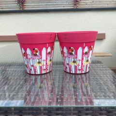 Pots - hard plastic