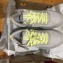 hiking shoes Image 3