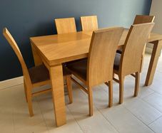 Dining Table & 6 Chairs