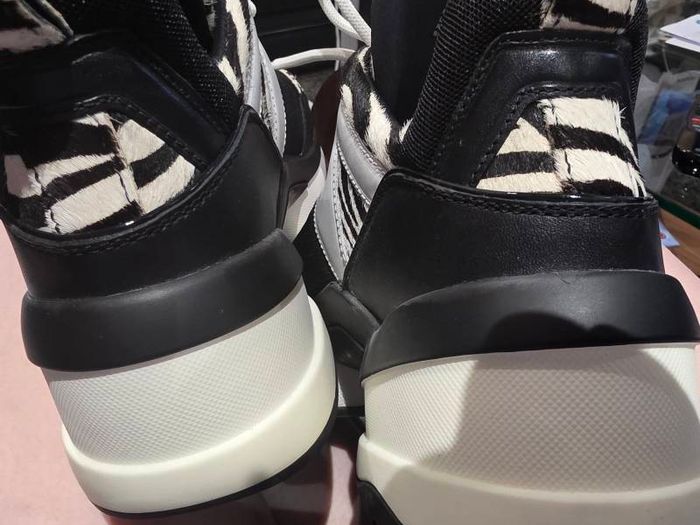 Michael Kors Olympia Trainers Brand New