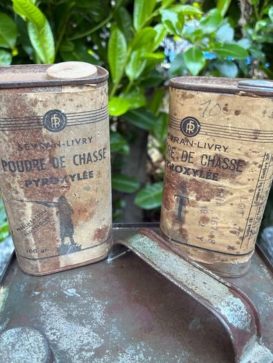 Vintage French Tins / Advertising Cans