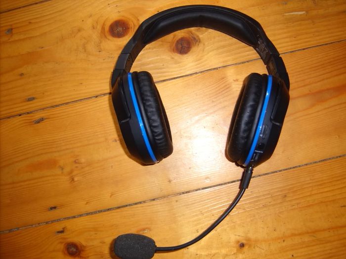 headphones