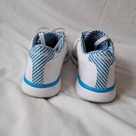 reebok easytone size 4 eu 37 white leather In excellent condition