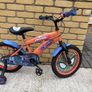 kids Marvel Ultimate Spider-Man 16" Kids Bike with Stabilisers - Age 4-6  bike Image 3