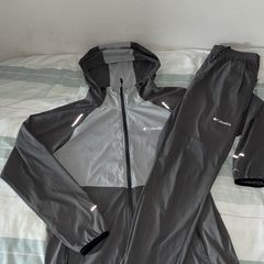 columbia tracksuit