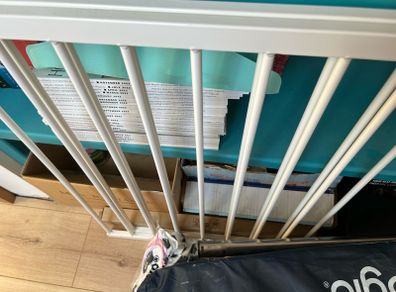 Stair gate for baby