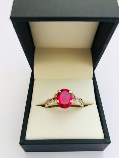 Brand New 10ct Yellow Gold Ruby Solitaire Ring