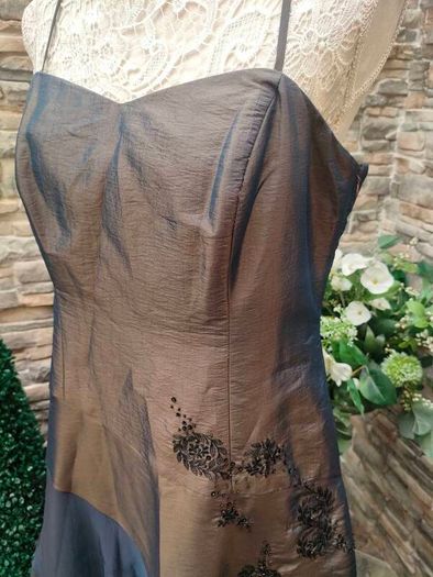 Occasion Formal Dress Size 16