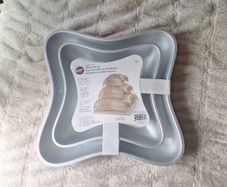 Baking tins set brand new