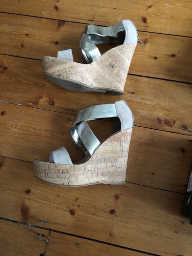 high heel sandals