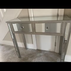 mirror and console table